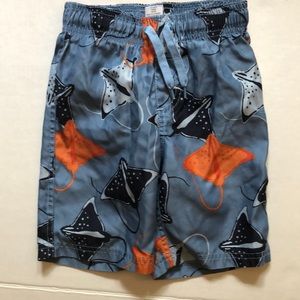 Gymboree stingray swim trunks size 3